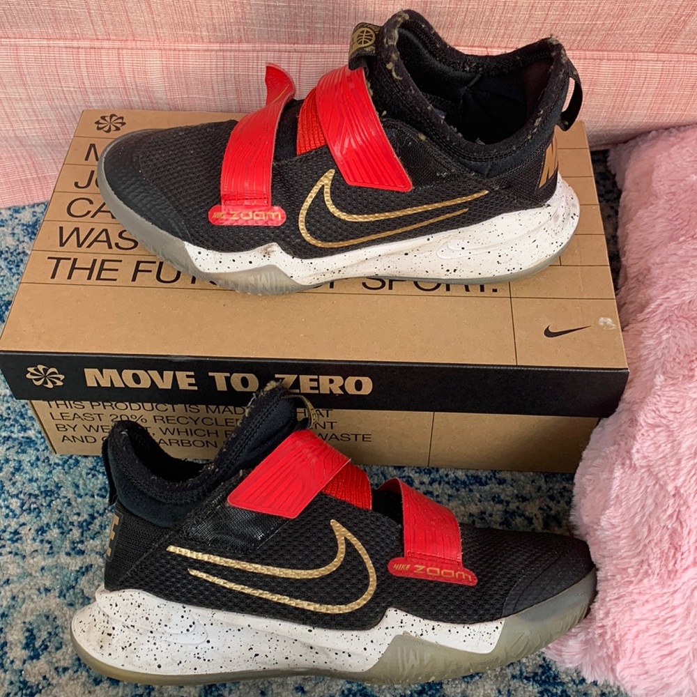 Nike shoes